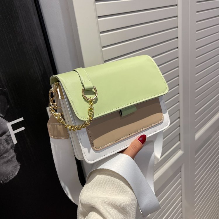 Chain Messenger Bag Fashion Broadband Shoulder Small Square Bag