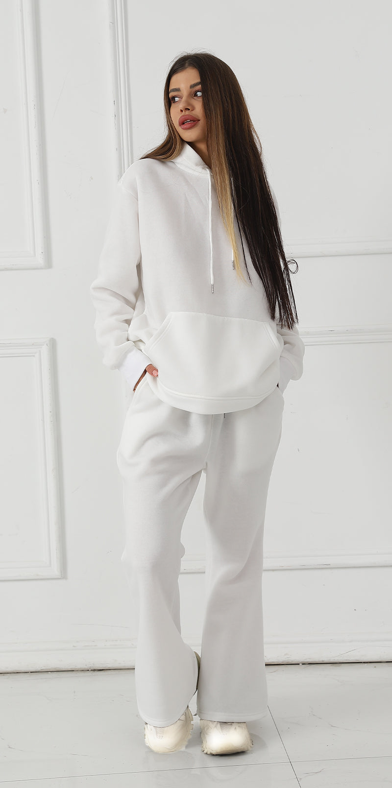 Women's Fashionable Casual Solid Color Long Sleeved Sweatshirt Set