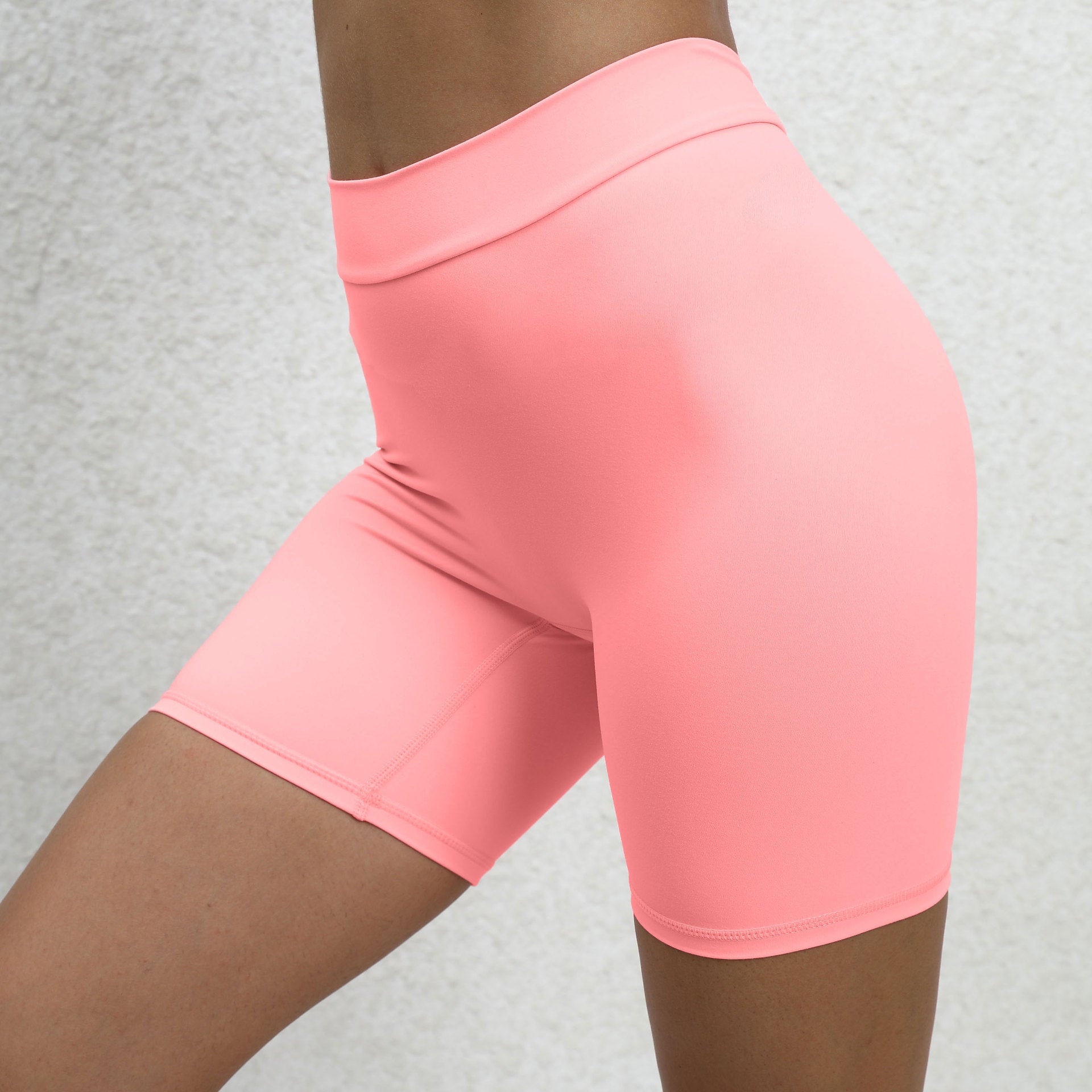 Back Waist Deep V-shaped Wrinkle Tight Yoga Shorts