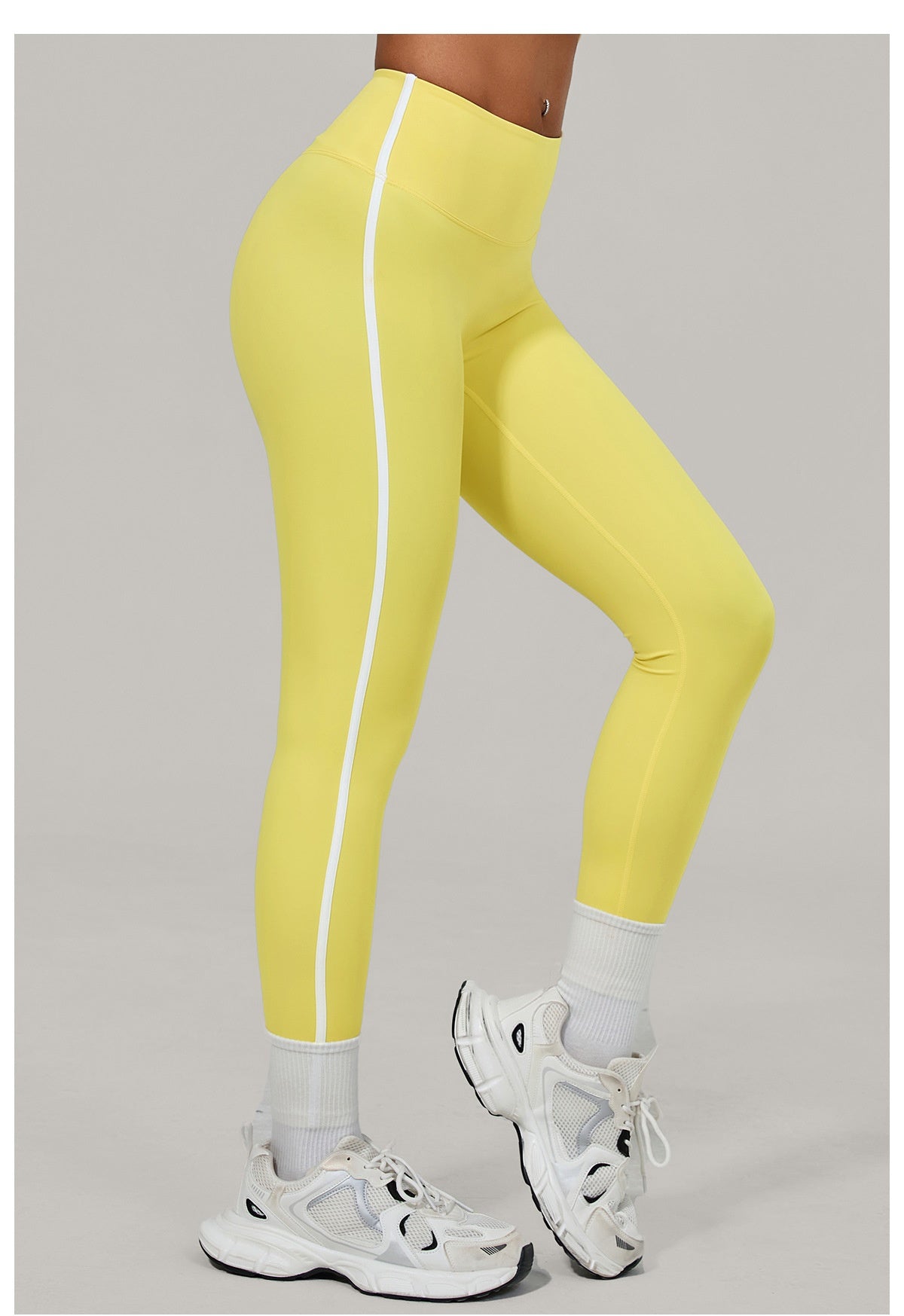 European And American-style High-waisted Yoga Pants With Invisible Pleats