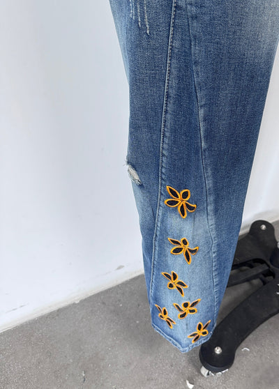 Women's Casual And Relaxed Embroidered High Waist Loose Jeans