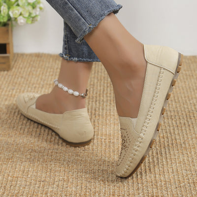 Handmade Stitching Gommino Solid Color Casual Women's Shoes