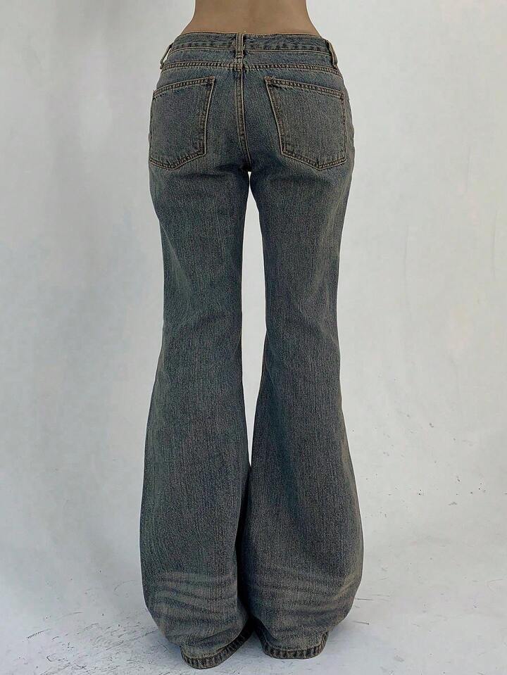 New-style Vintage Distressed Washed Denim Jeans That Flatter Your