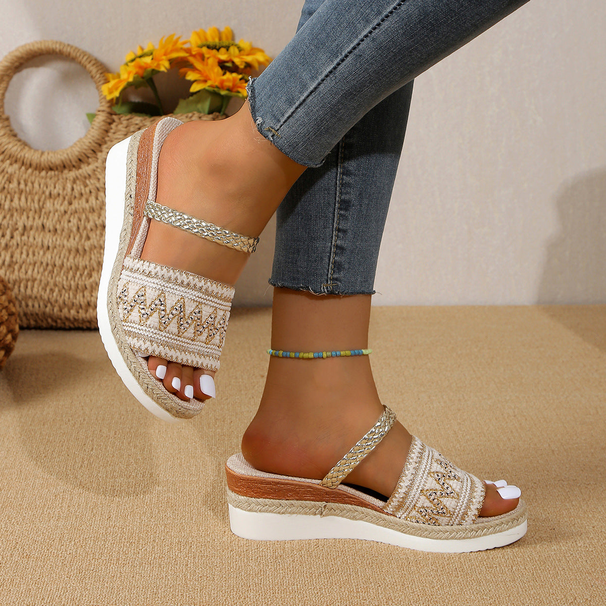 New Color-blocked Wave-patterned Sandals Summer Fashion Wedges Slippers Outdoor Ethnic Style One-line Thick-soled Shoes For Women